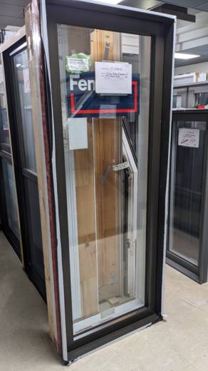 FENETRE FIXE BRUN COMM HYB  28 X 72 X 10 1/4 (AVEC GARANTIE)