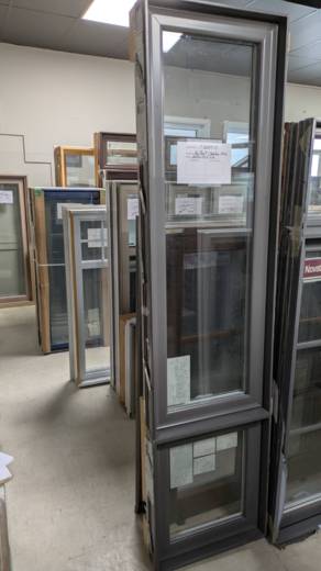 FENETRE BATTANT CHARBON PVC 20 3/4 X 84 X 4 1/2