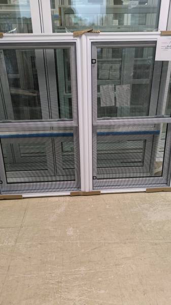 FENETRE GUILLOTINE DOUBLE  BLANC 59 1/4 X 47 1/4 X4 1/2