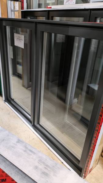 FENETRE BATTANT MINERAI DE FER HYB.  64 X 48  X  10 1/4