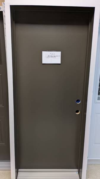 PORTE GAUCHE BRUN COMM UNI  35 3/8 X 82 5/8 X 9 1/4